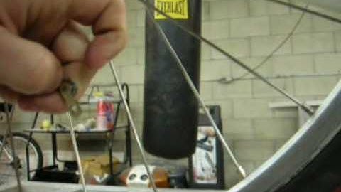 How to Remove and Install a Sram Power Link