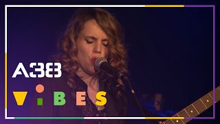Anna Calvi - Carry Me Over // Live 2014 // A38 Vibes