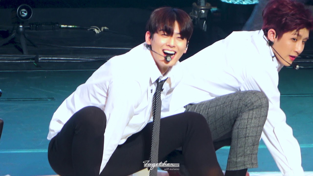 (4k) 200202 ASTRO FAN PARTY - Twister Game 트위스터 게임 (은우&진진)