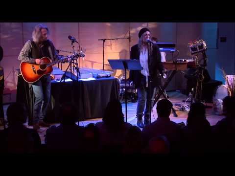 Patti Smith: Pissing in a River, Live on Spinning on Air in The Greene Space