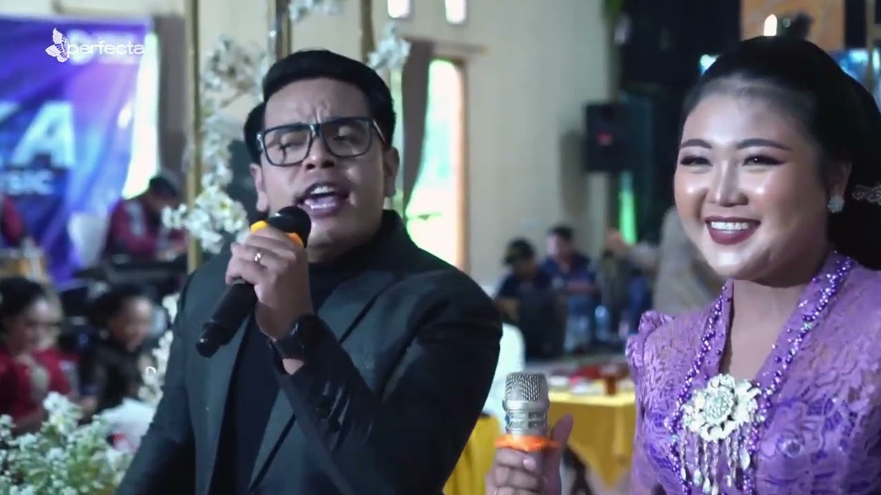 Atim Satus ft Siska   Lintang Asmara