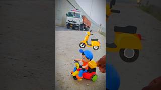 Download Lagu Unboxing the Big Epic Swiggy Delivery Boy RC Scooter!😯🔥🛵 MP3