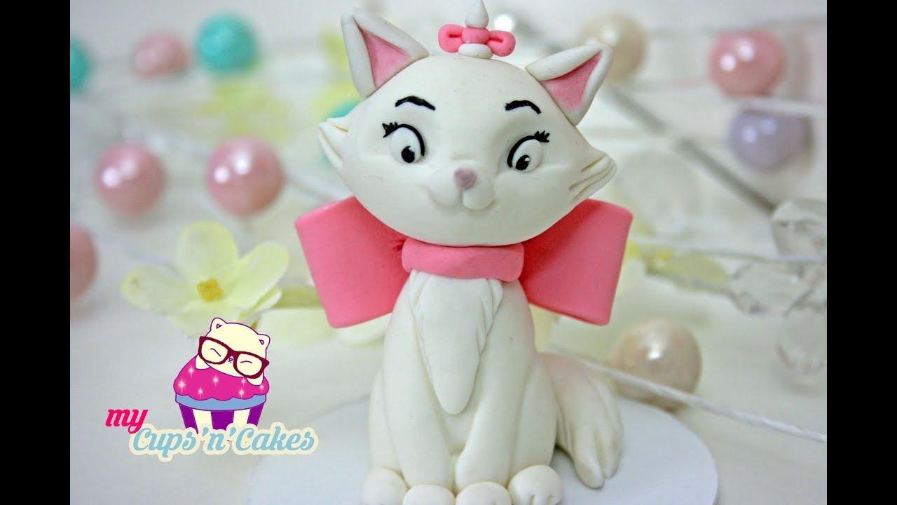 Ozdoby na tort: KOTEK - Figurki z masy cukrowej - Słodka Kotka MARIE Disney
