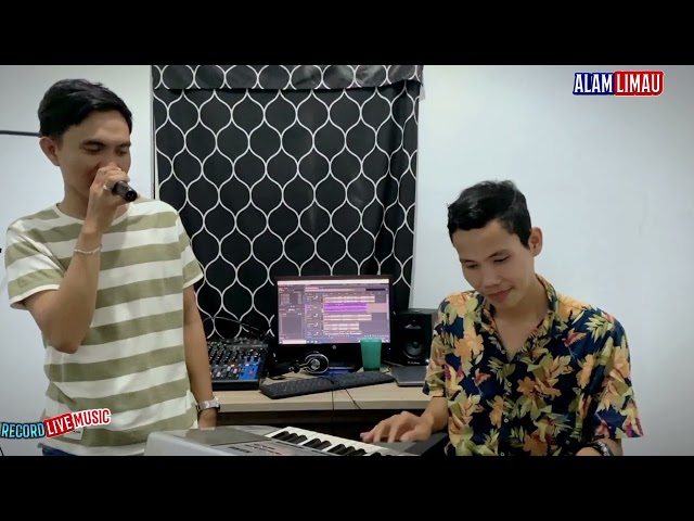 Lagu Lampung - ALAM LIMAU & Idi Jhon - KAWIN MENA //Cipt.zaenal arifin (alm) LIVE MUSIC COVER class=