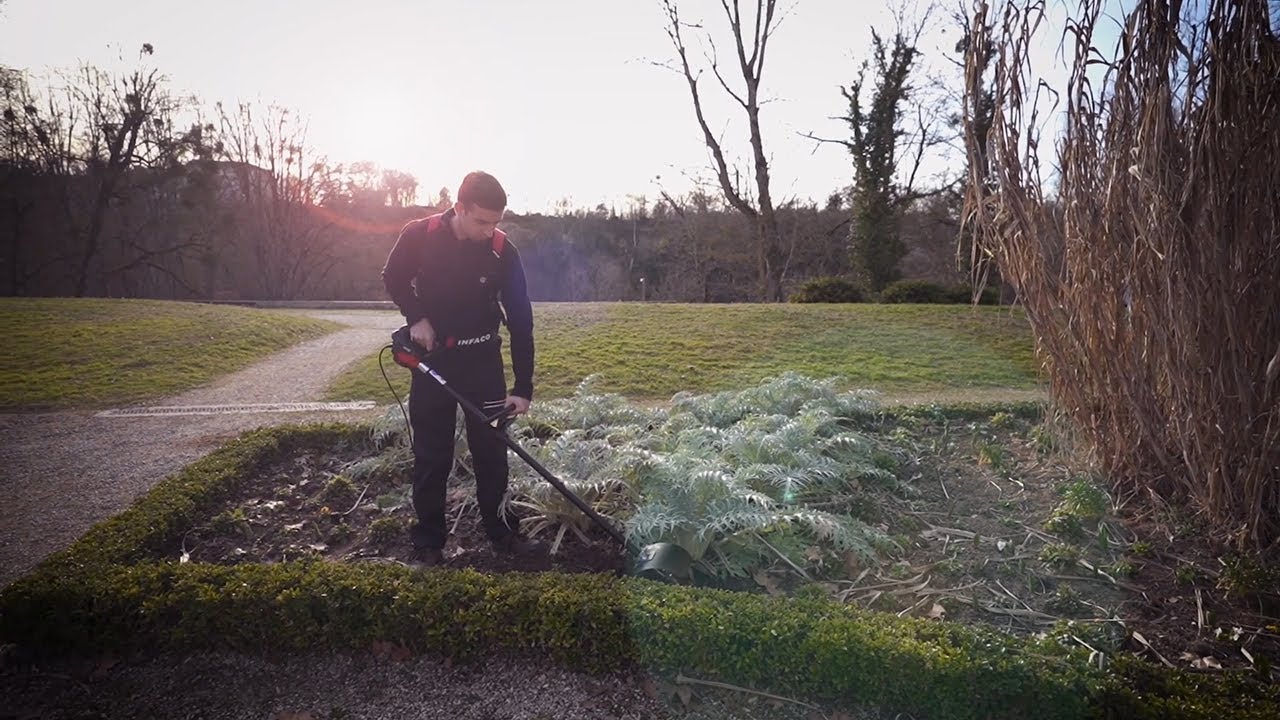 FR - ZEROPHYTO - sarcleuse / bineuse / balayeuse POWERCOUP PW3 - INFACO