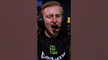 DEVICE IS SPEED 1V2 CLUTCH - OVERPASS - #shorts #csgo