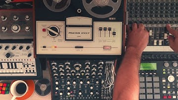 Doepfer DIY Synth, Moog Mother-32, X0XB0X, MPC & Яуза 207