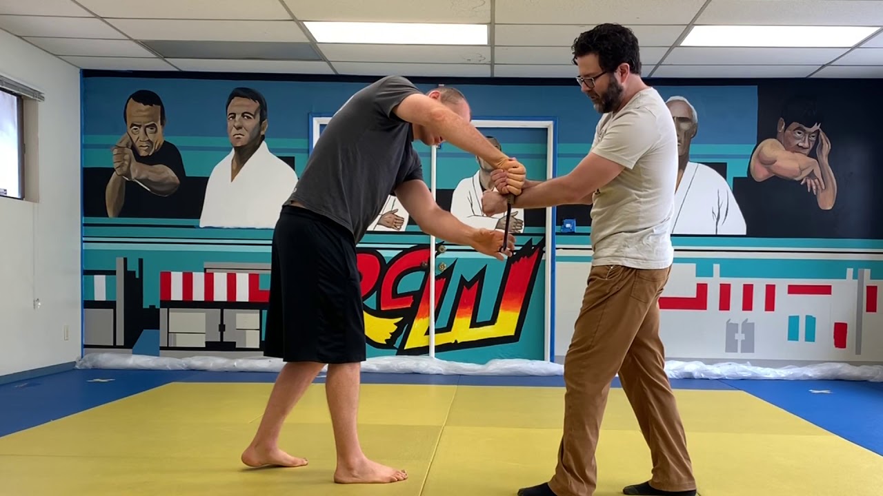 Inosanto Kali Knife Disarm Mechanics - YouTube