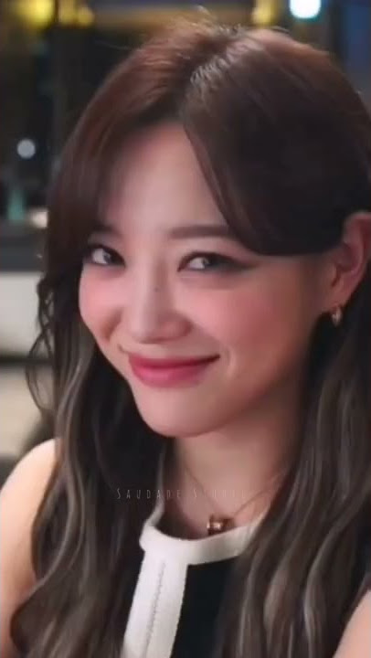 it's so hot 🥵 #shinhari #shorts #kimsejeong #trending