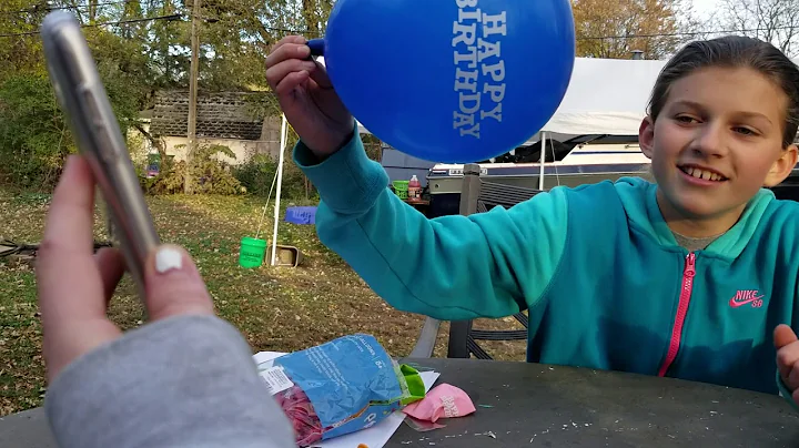 How long it takes to blow up a balloon | Vivian