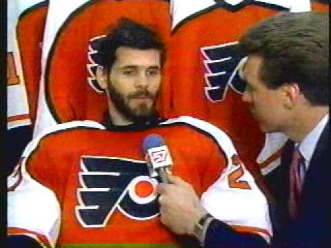 philadelphia flyers ron hextall nhl playoff goal interview youtube hextall flyers