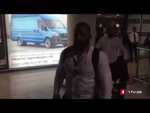 გამარჯვებული ქართველი მორაგბეები რუსეთიდან დაბრუნდნენ