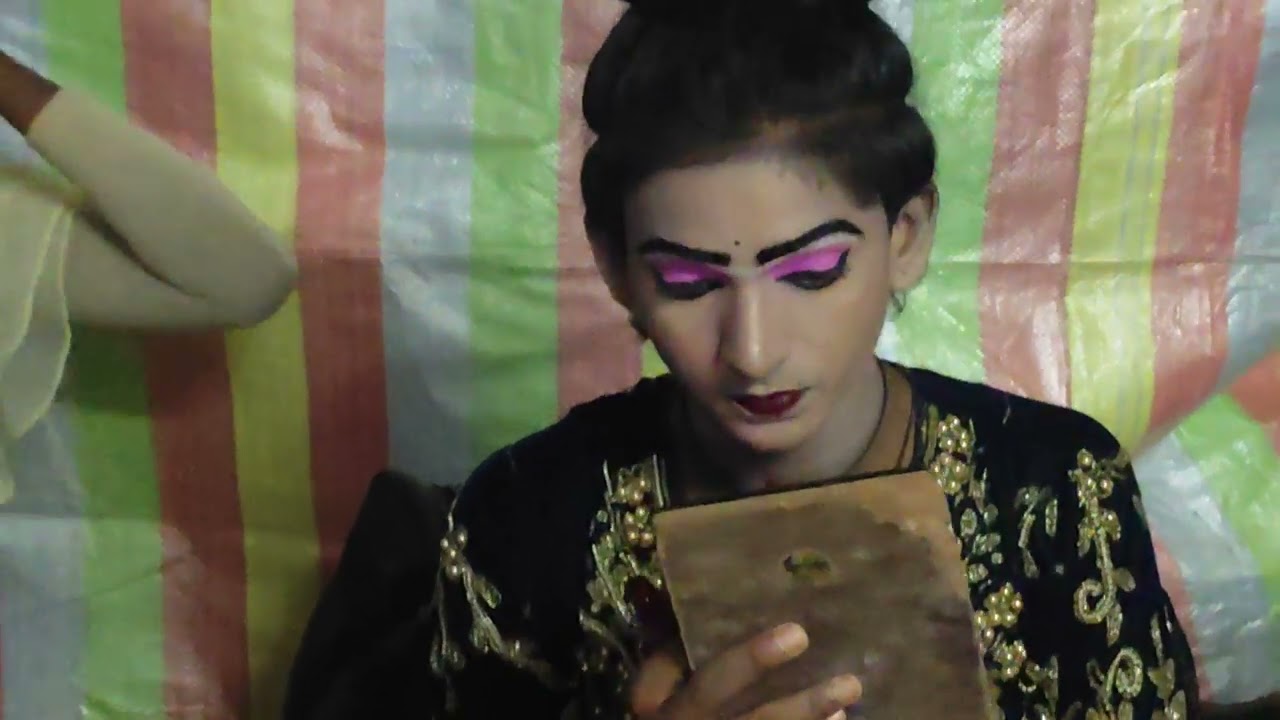 बाबा परिया की कंपनी के सुपरहिट डांसरों  का  मेकअप कैसे हो रहे हैं तैयार 🙏🙏💞🙏🙏