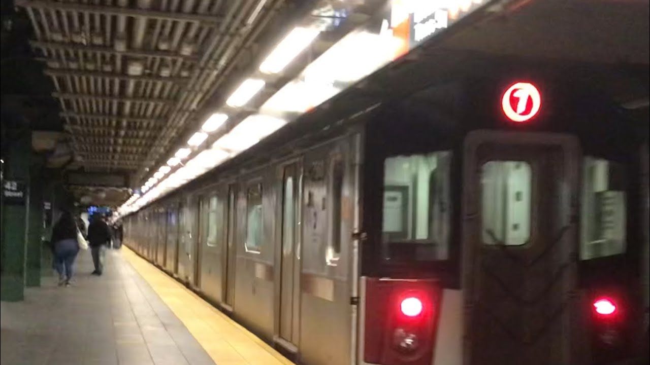 MTA NYC Subway : (7) Train @ Times Square: (8/20/22) - YouTube