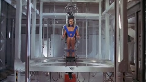 スピーシーズ2 公式予告編 #1 - マイケル・マドセン監督作品 (1998) HD