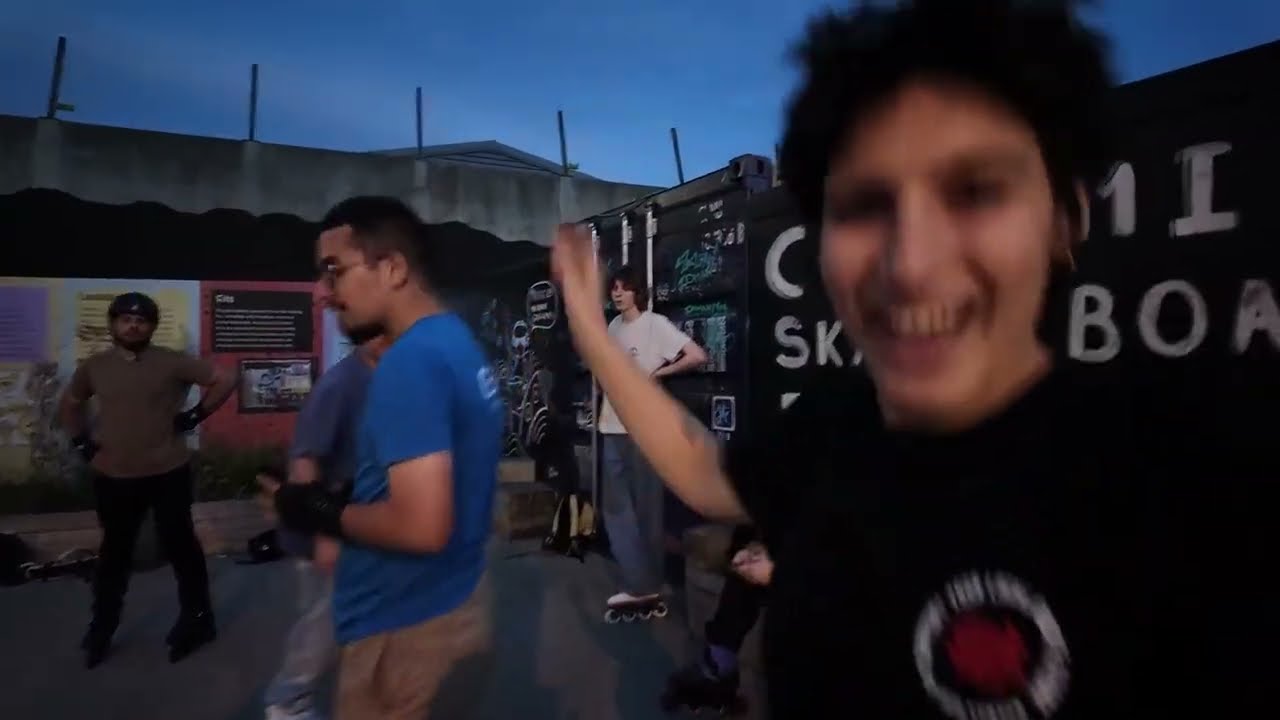 Rollerblading Through London 🇬🇧 | Skating Tour of Iconic Streets | NYC Travel