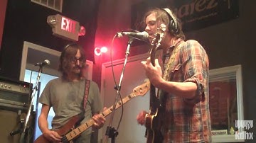 The Dead Trees "Arrows / Rayna" Live at KDHX 9/28/09 (HD)