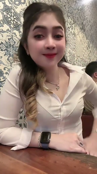 tante hot nyeplak