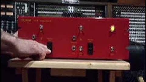 D.W. Fearn VT-3 Vacuum Tube DI