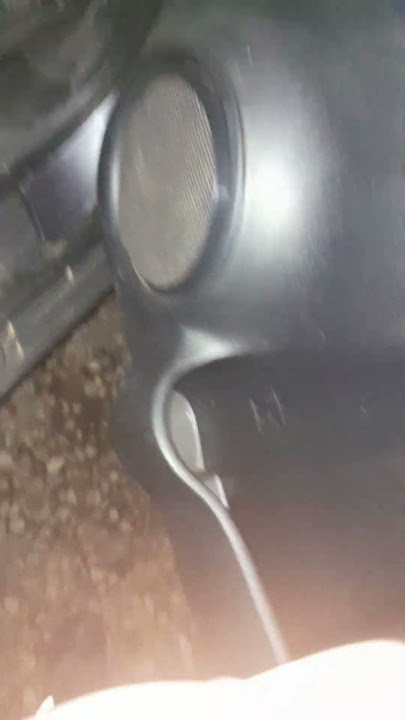 Toyota Hilux Water on the door problem SOLUTION