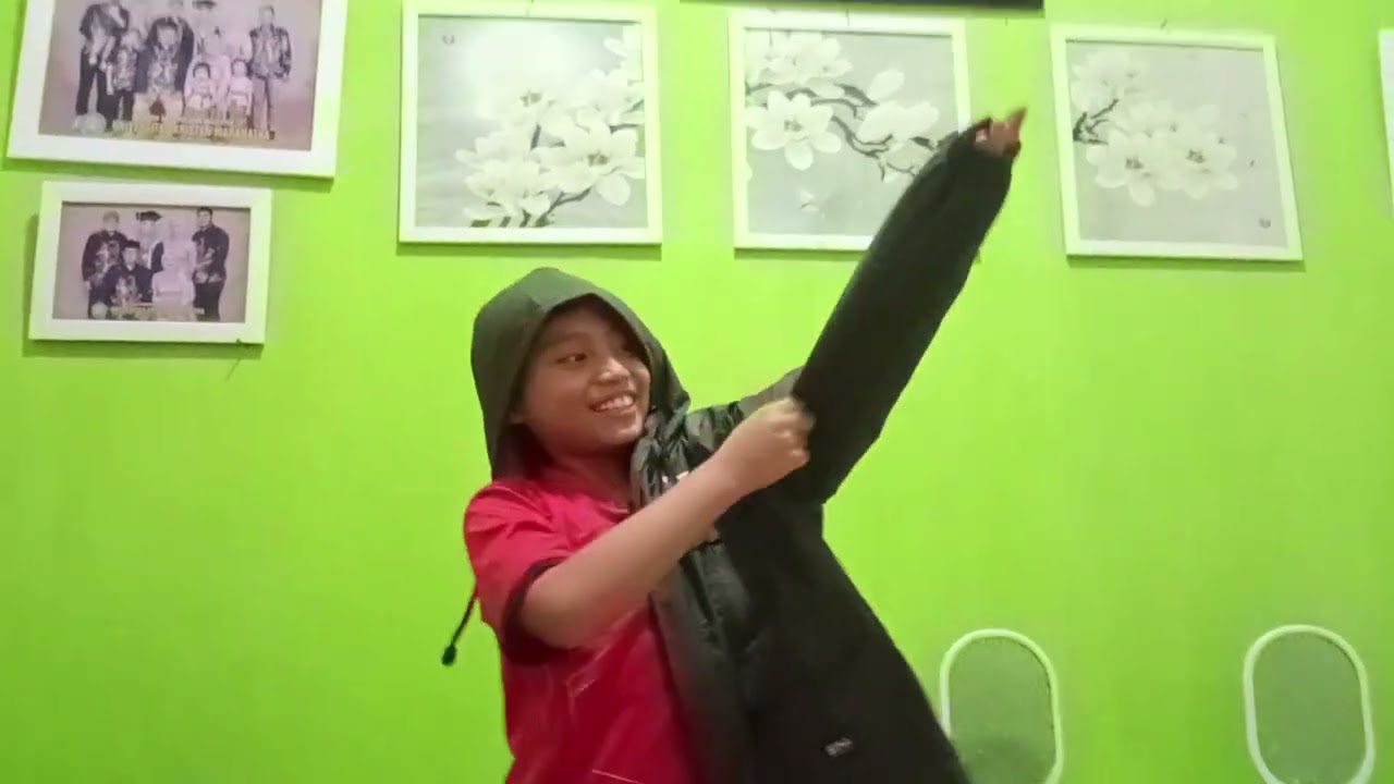 Unboxing jacket baru