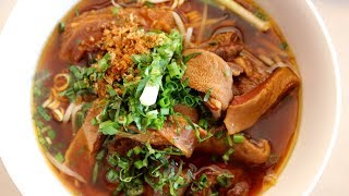 MOST AUTHENTIC HOME STYLE NOODLES IN A SMALL CAMBODIAN VILLAGE | Memot District, Cambodia (Part 2) screenshot 5