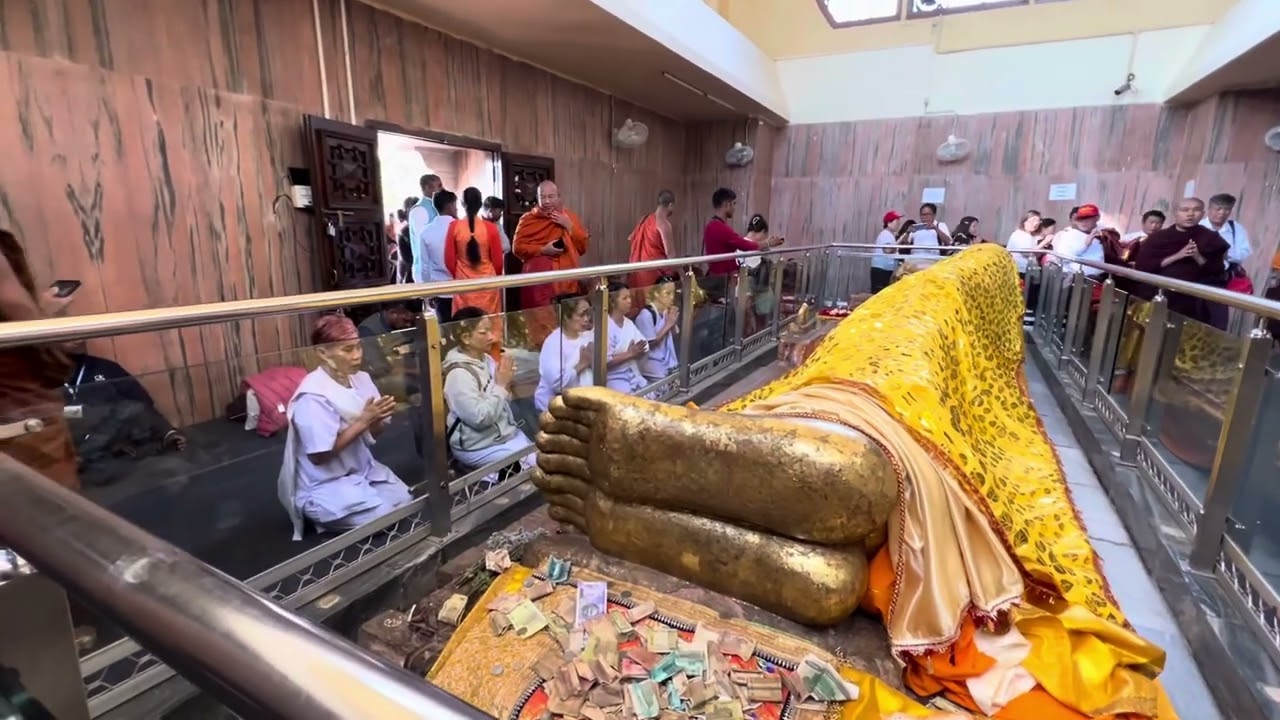 ห่มผ้าพระปางปรินิพพาน กุสินารา 2567