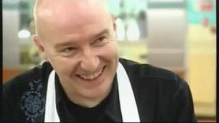 Midge Ure : Masterchef 2007 Round 1