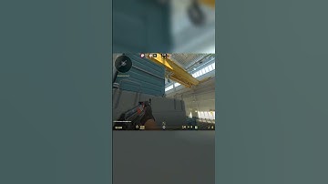 CS2 Daily Frags #1 - 1v4 CLUTCH on NUKE