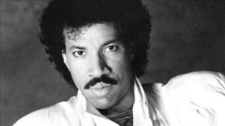 Hello - Lionel Richie (Radikal Remix) Resimi