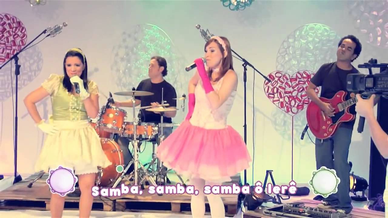 Banda Mini Rock Samba Le Le - YouTube