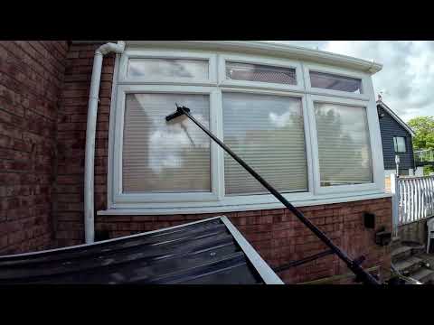 Window cleaning before and after