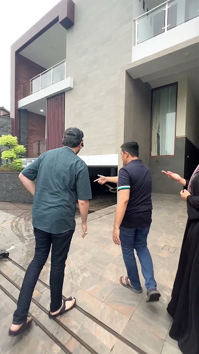 Kedatangan Mostafa Atef