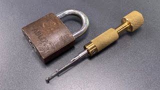 [922] Abloy Model 3045 Padlock Picked and Gutted
