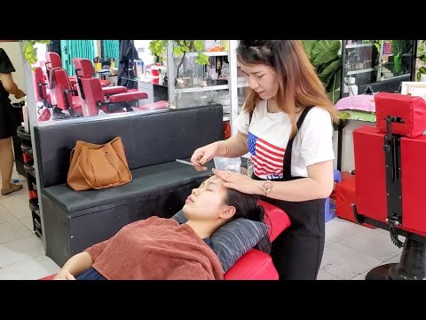 Relaxation service for women, facial shave, face, shoulder, nape , hand massage, Vietnam barber shop