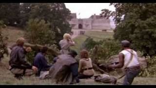 TOP SECRET  1984 - cricket scene