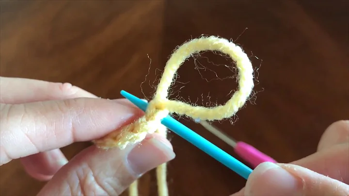 Learn to Crochet an Adorable Owl