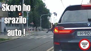 Skoro sražený chodec, kamion blokuje, nebezpečné předjíždění - Dashcam kompilace #137