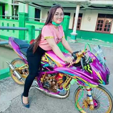 Modifikasi ninja model cewek cantik....