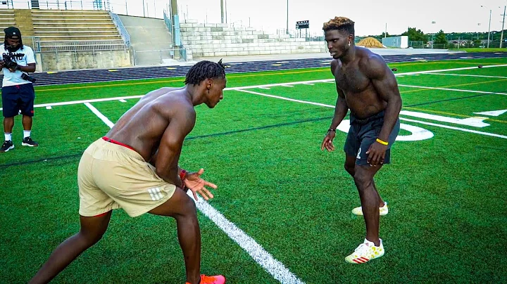 DOING 1ON1S AGAINST TYREEK HILL! (FASTEST PLAYER I...