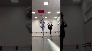 New Challenge Flexibility TikTok Dance by Direction Dance -( Marianny Holguín)