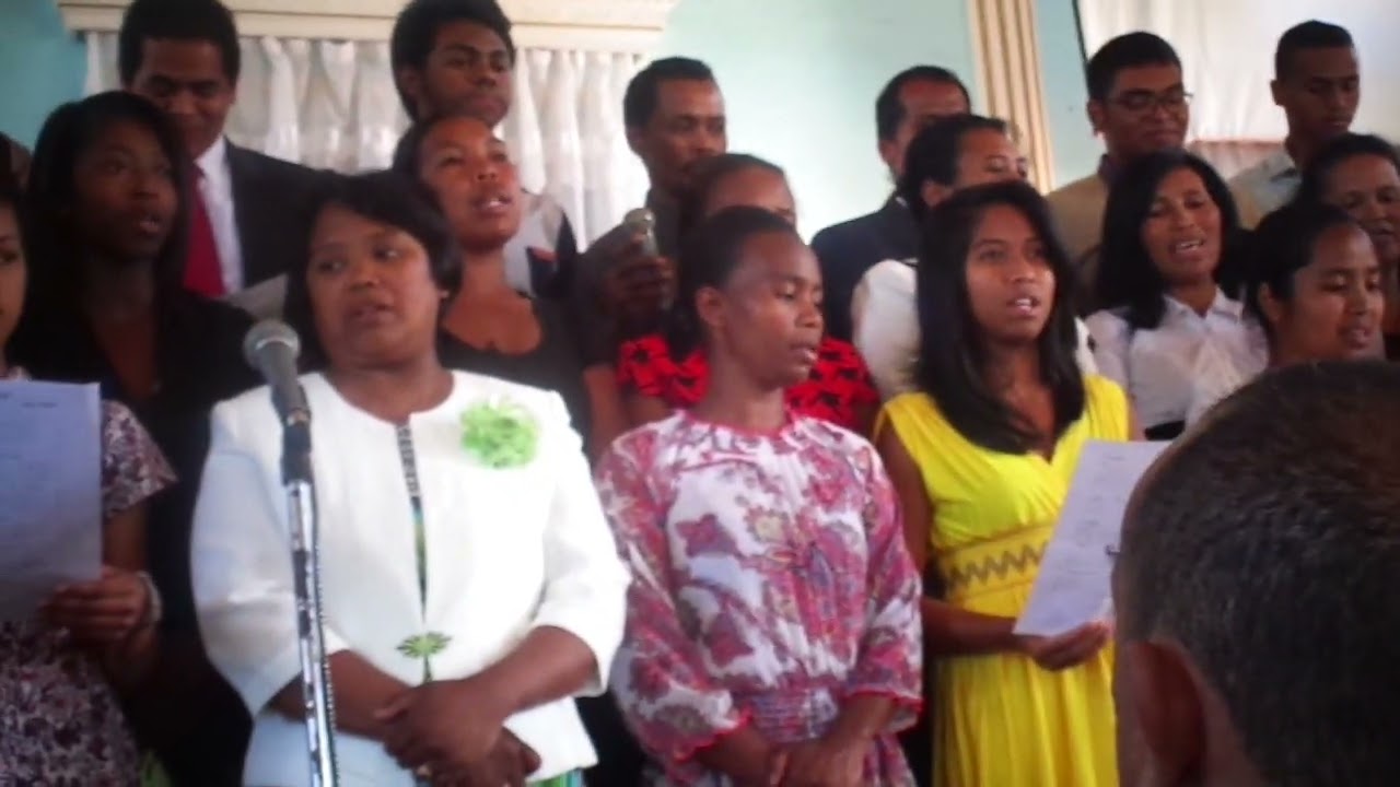 Mihobia   SDA Tsararay