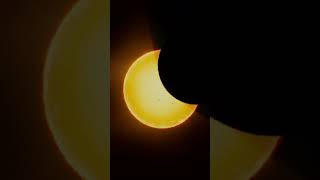 Eclipse Oddities: 10 Weird Phenomena