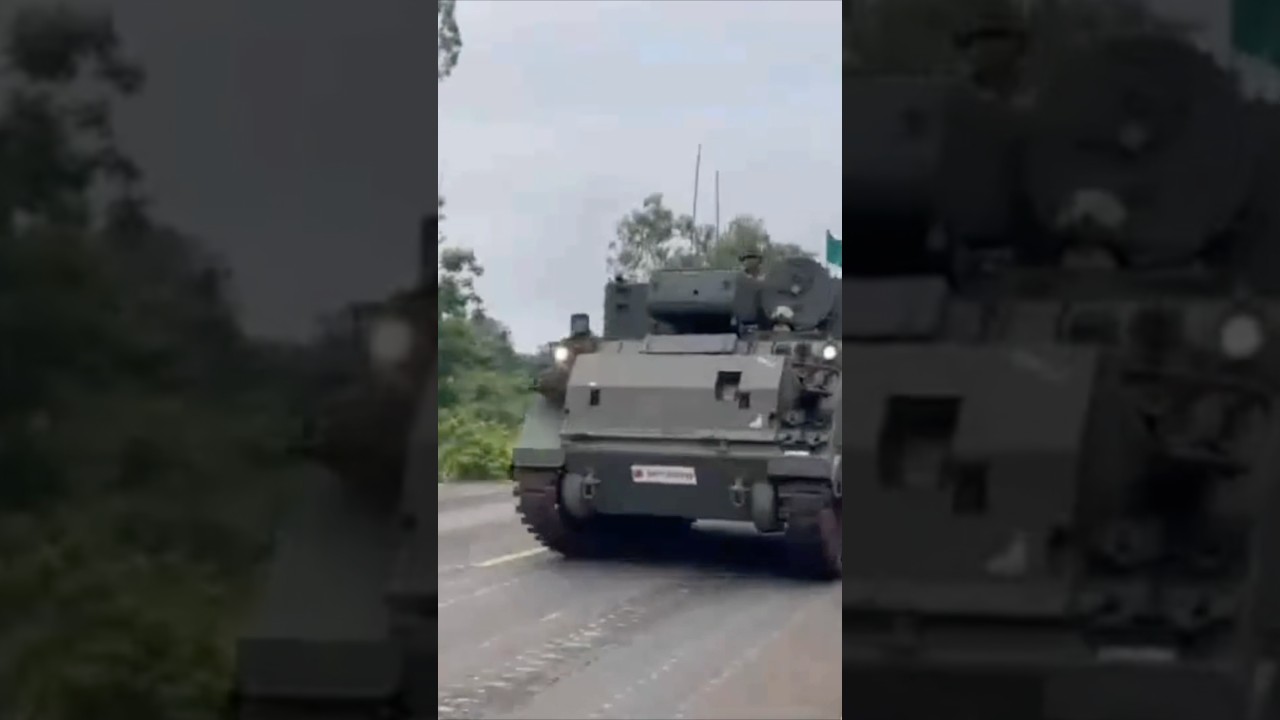 บ้านเรือนในหนองจาน ถูกดัดแปลงเป็นบังเกอร์ : ร.อ.อนันตศักดิ์ บุญพิทักษ์ ￼ฉก.12 #ทหารไทย #สงคราม