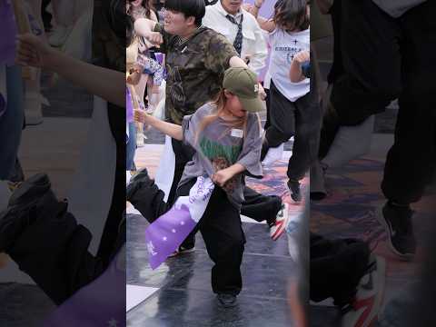 Dance] 디나 D.na (13년생): 세븐틴 SEVENTEEN &amp;#39;손오공 Super&amp;#39;: 랜덤플레이댄스 직캠: 240615: 홍대 레드로드 R1: RPD #랜플