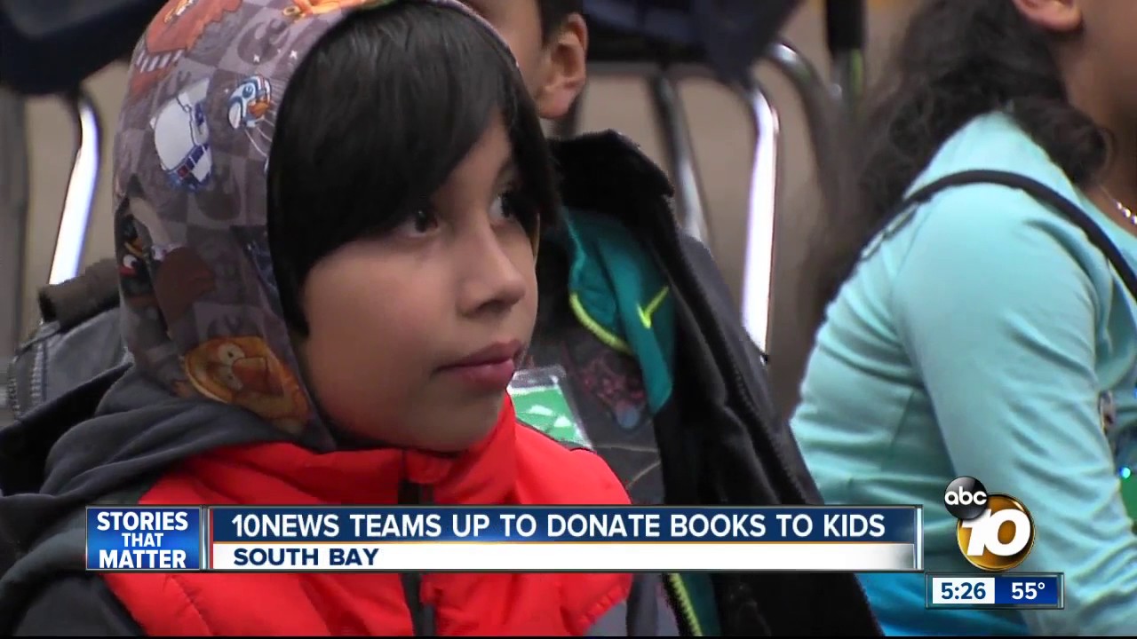 10News teams up to donate books to kids