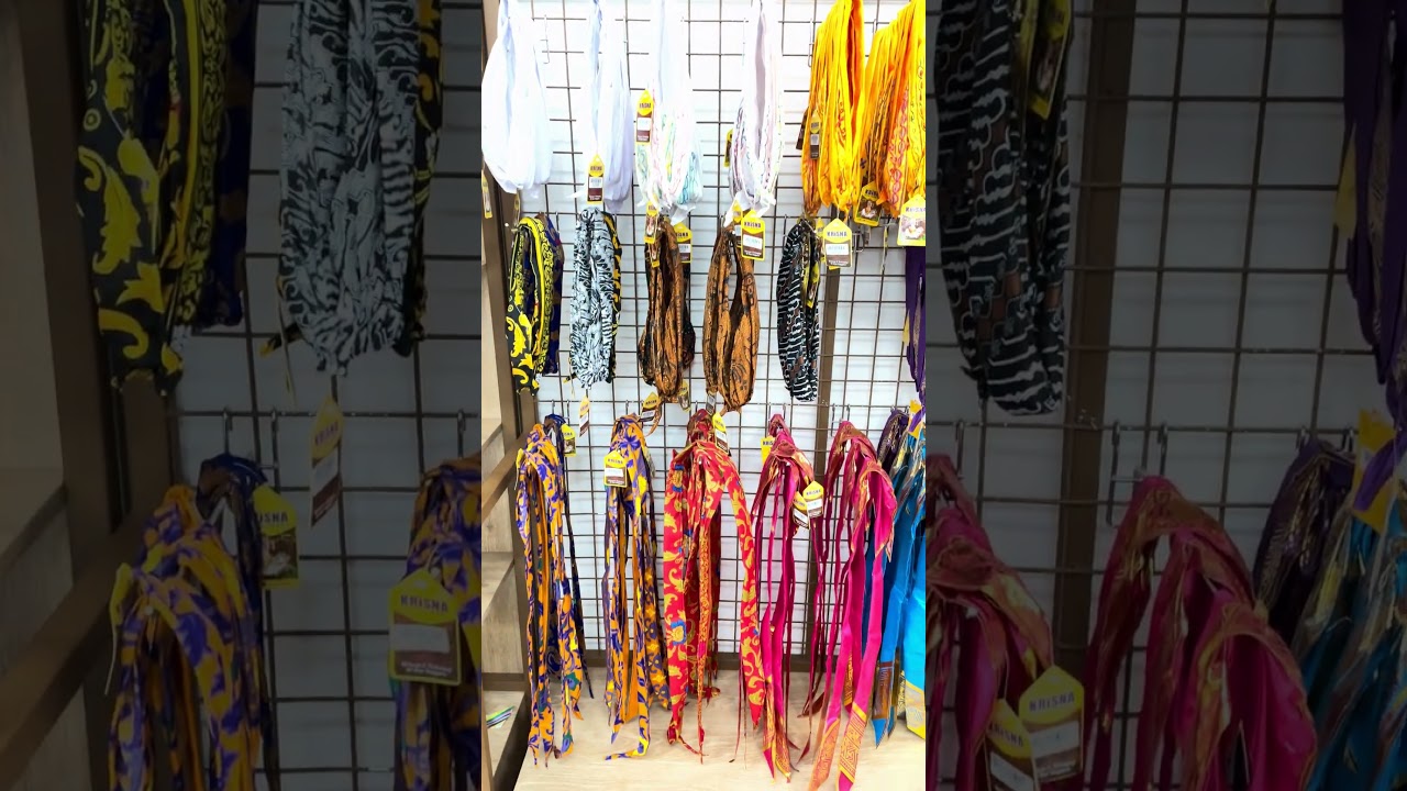 Balinese Udeng.. Symbol of honor and cultural identity of Balinese men..