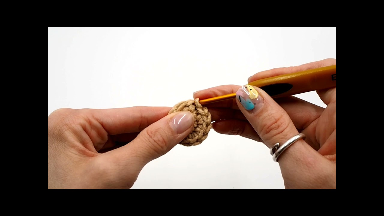 Slip stitch (slst). Как вязать соединительный столбик крючком.