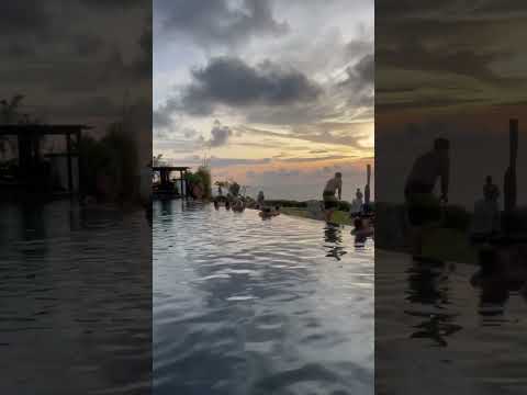🌅 #бали #закат #вечер #красиво #путешествие #стиль #природа #bali #style #travel #sunset
