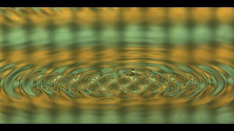 V-021: A Hydrodynamic Analogue of the Kapitza-Dirac Effect